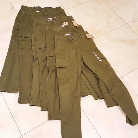 Levis Slim Tapered Cargo Pants Green 479360002 - Picture 4 of 8